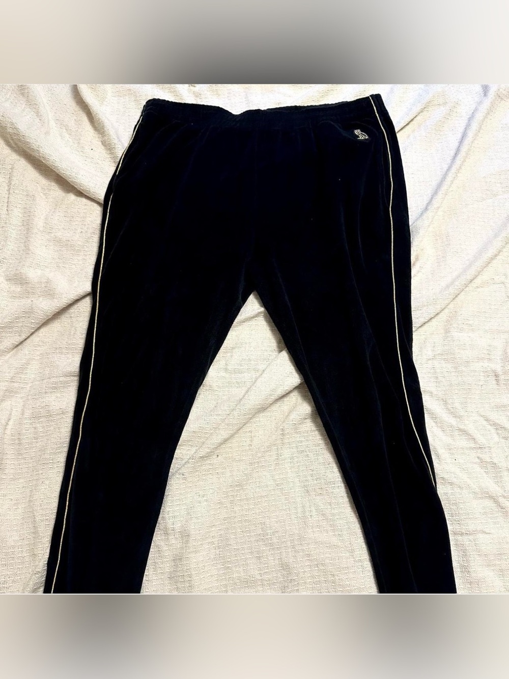 Drake OVO Black and gold velvet sweatpants 🦉
